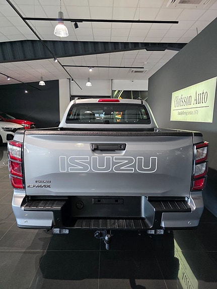 Isuzu D-max 6 of 21