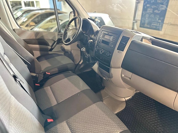 Volkswagen Crafter 35 7 of 12