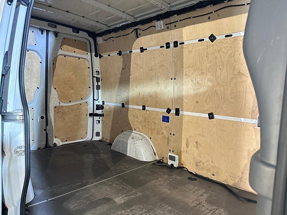 Volkswagen Crafter 35 10 of 12