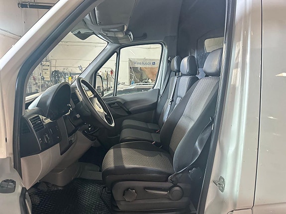 Volkswagen Crafter 35 8 of 12