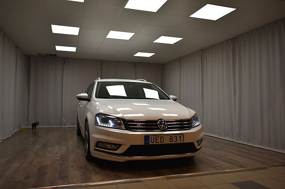 Volkswagen Passat 9 of 26