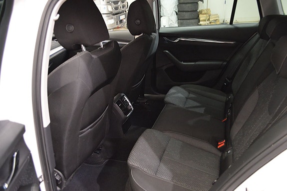 Skoda Octavia 11 of 13