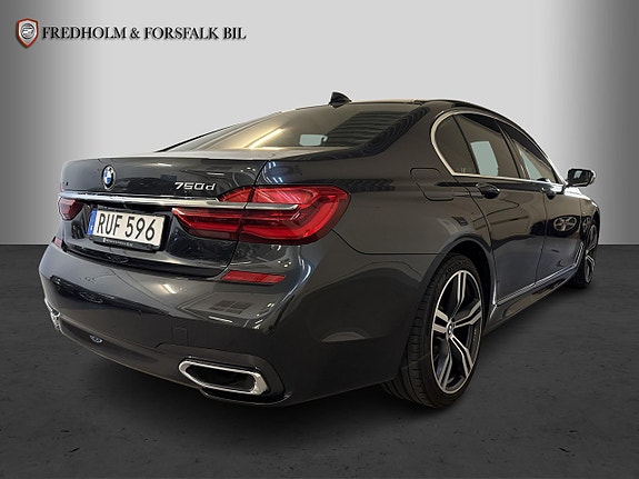 BMW 750d 5 of 5