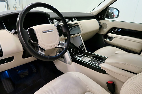 Land Rover Range Rover 6 of 12