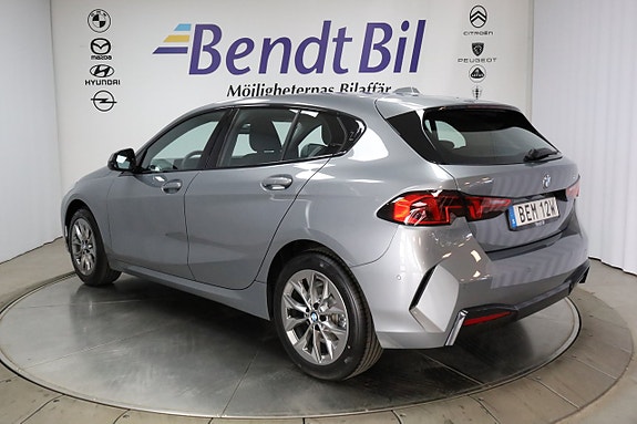 BMW 120 8 of 27