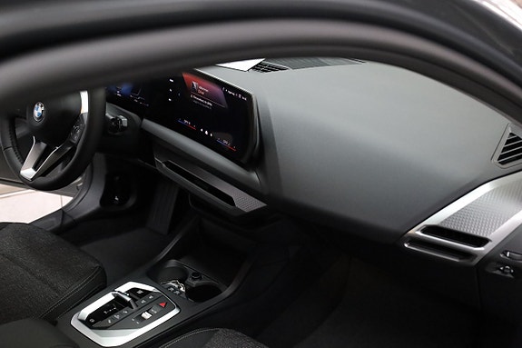 BMW 120 18 of 27