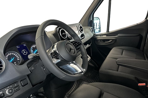 Mercedes-Benz eSprinter 314 6 of 11