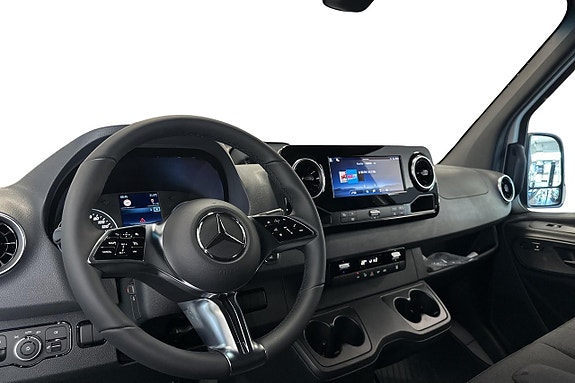 Mercedes-Benz eSprinter 314 8 of 11