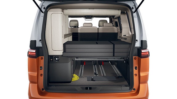 Volkswagen California 6 of 16