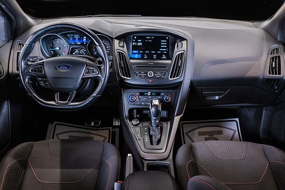 Ford Focus 16 of 24