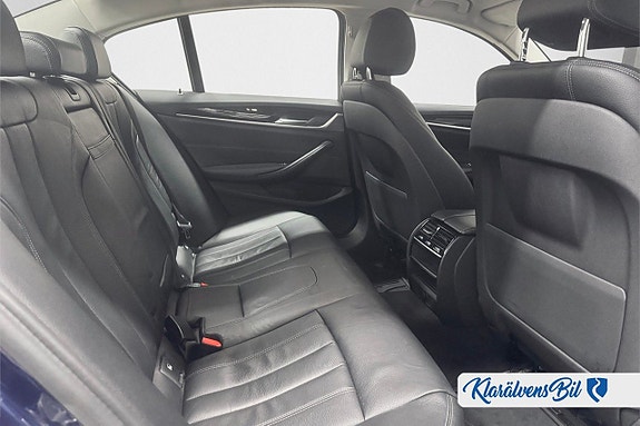 BMW 540i 11 of 13