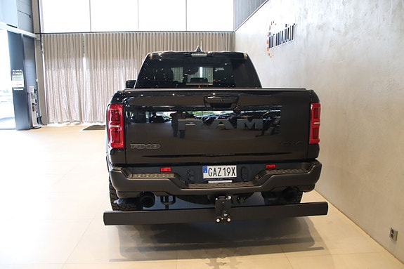 Dodge RAM 1500 5 of 5