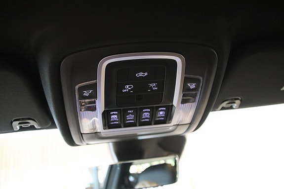 Dodge RAM 1500 23 of 30
