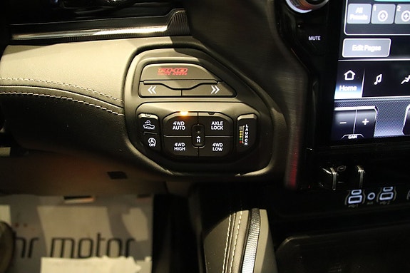 Dodge RAM 1500 26 of 30