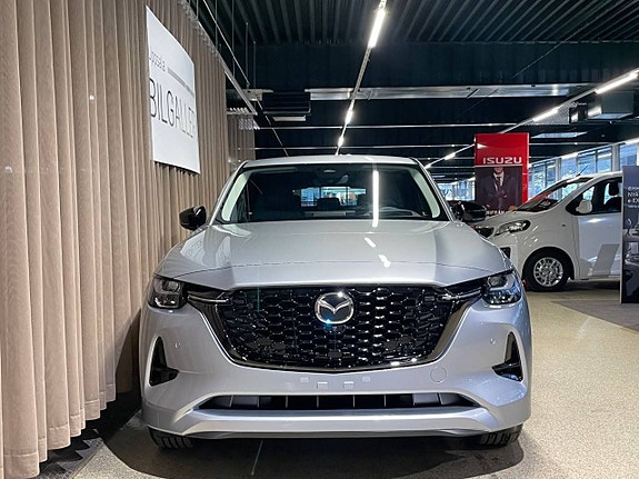 Mazda CX-60 8 of 12