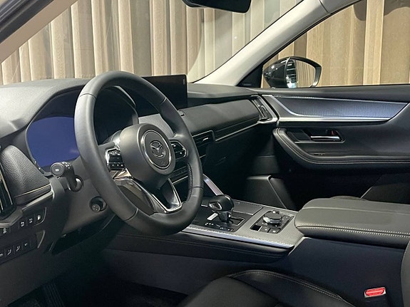 Mazda CX-60 10 of 12