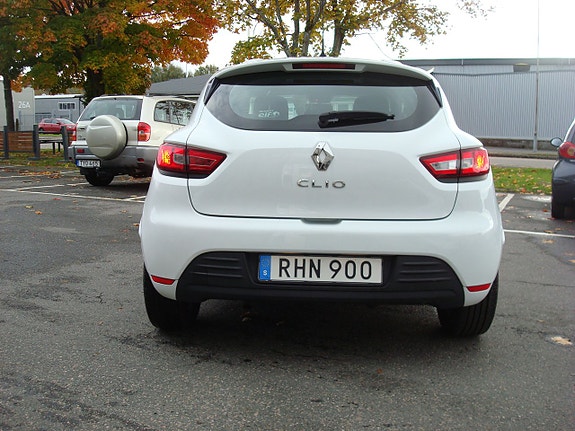 Renault Clio 2 of 5