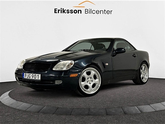 Mercedes-Benz SLK200 9 of 24