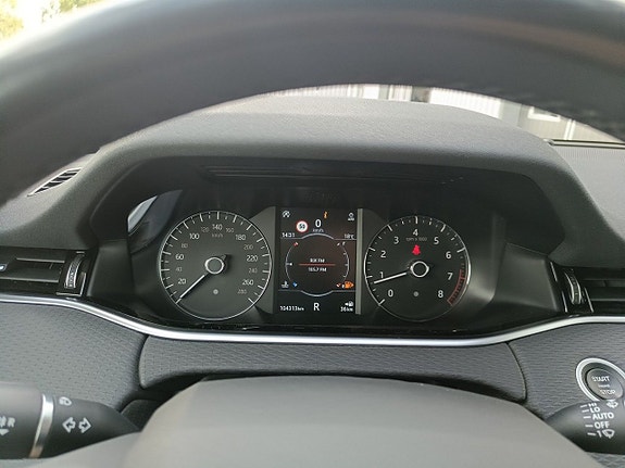 Land Rover Range Rover Evoque 13 of 27