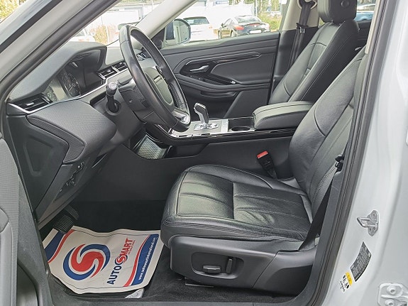 Land Rover Range Rover Evoque 25 of 27