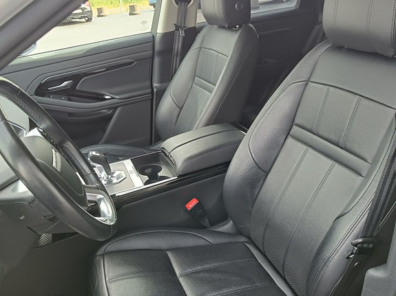 Land Rover Range Rover Evoque 22 of 27