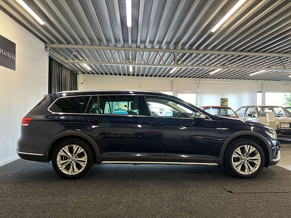 Volkswagen Passat Alltrack 5 of 5