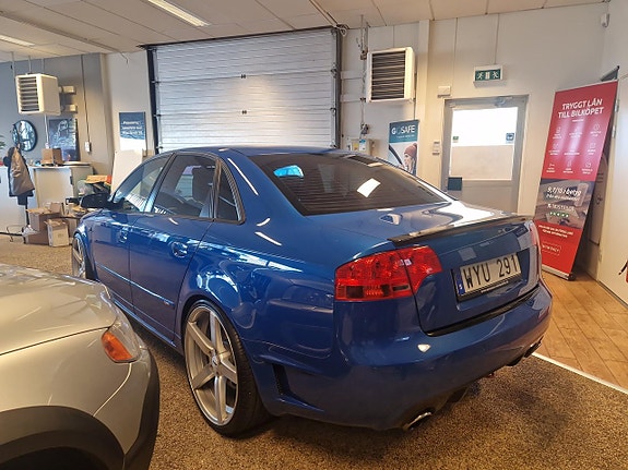 Audi A4 6 of 18