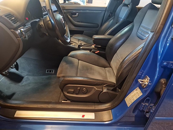 Audi A4 10 of 18