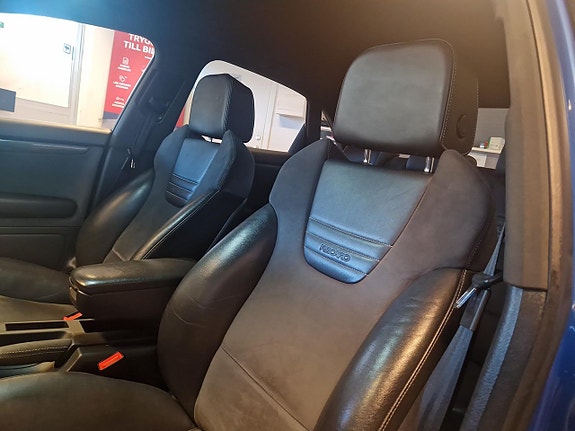 Audi A4 12 of 18