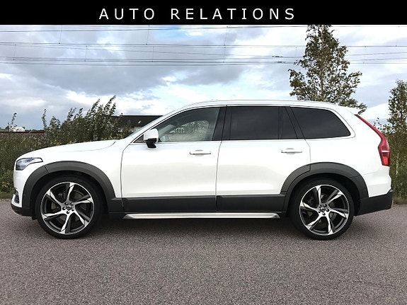 Volvo XC90 6 of 6