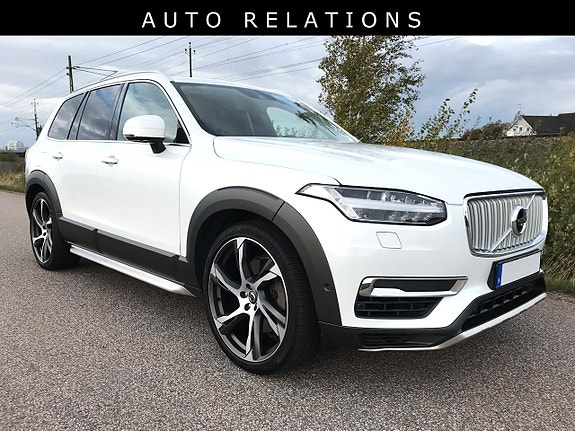 Volvo XC90 3 of 6