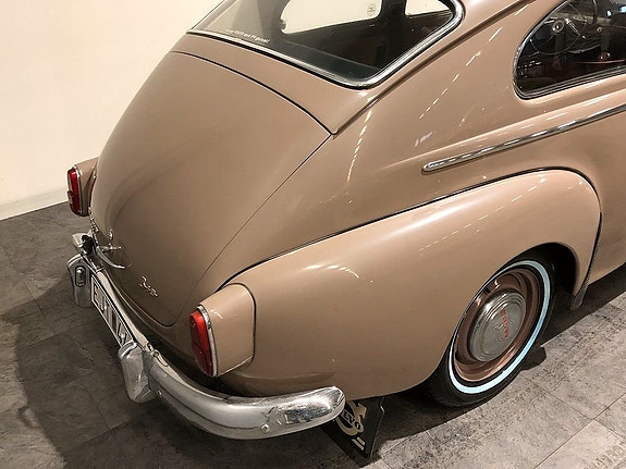 Volvo PV544 3 of 6