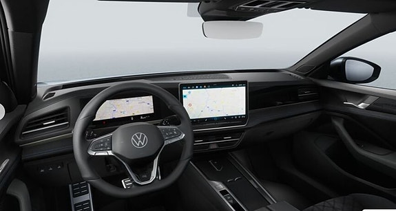 Volkswagen Passat 11 of 12