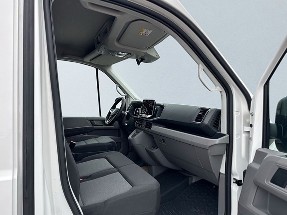 Volkswagen Crafter 10 of 16