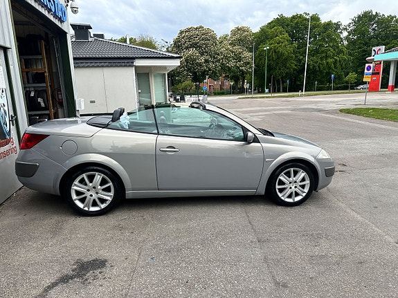 Renault Megane II 9 of 11