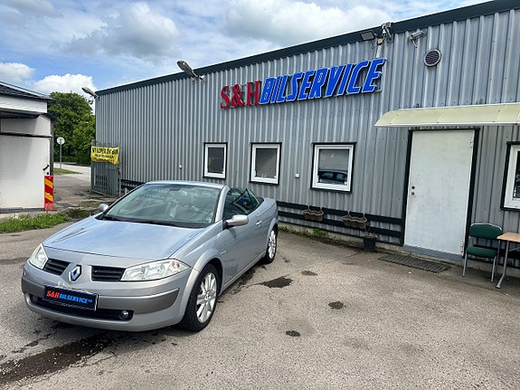 Renault Megane II 2 of 5