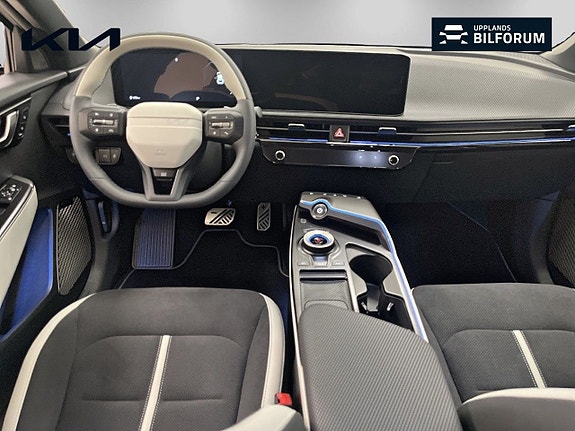 Kia EV6 7 of 20