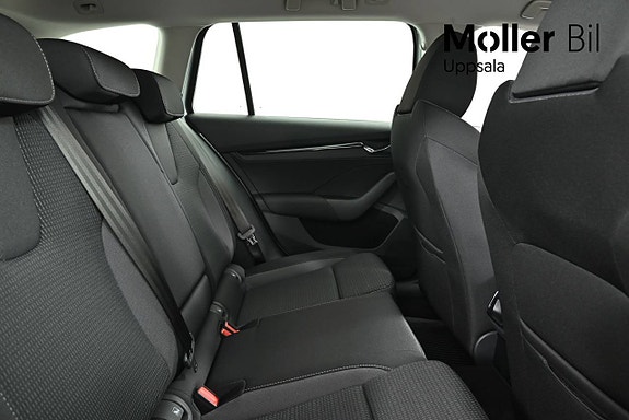 Skoda Octavia 14 of 18