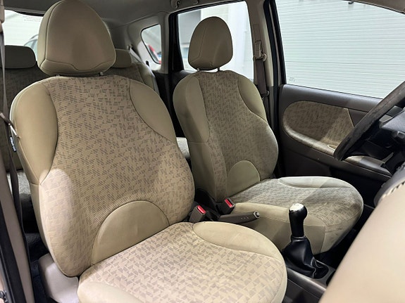 Nissan Note 16 of 22