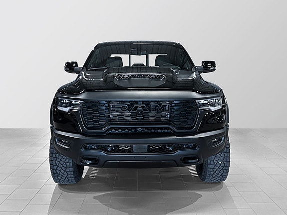 Dodge RAM 1500 4 of 5