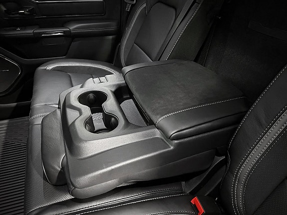 Dodge RAM 1500 26 of 30