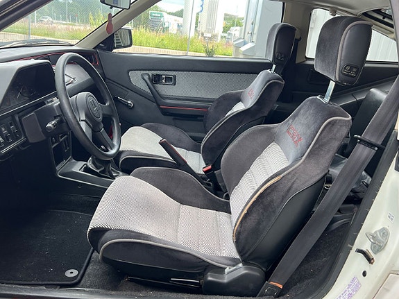 Honda CR-X 7 of 23
