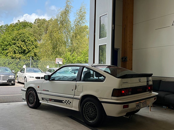 Honda CR-X 5 of 23