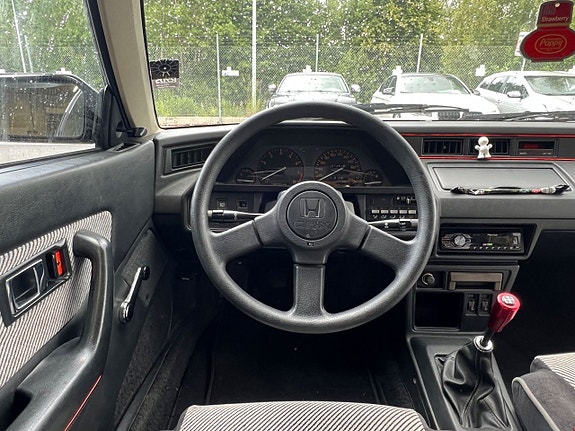Honda CR-X 12 of 23