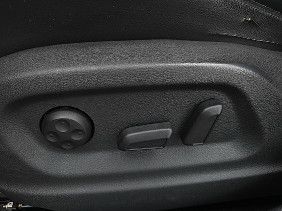 Volkswagen Tiguan 10 of 17