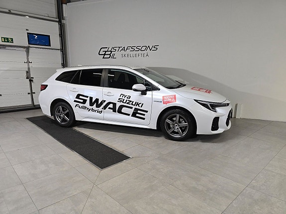 Suzuki Swace 3 of 5