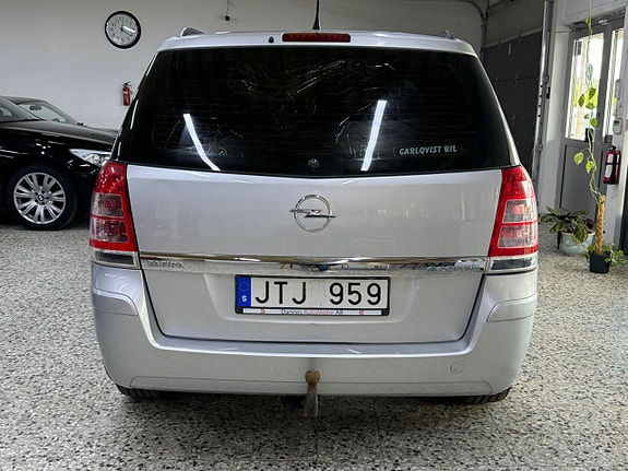 Opel Zafira 5 of 5