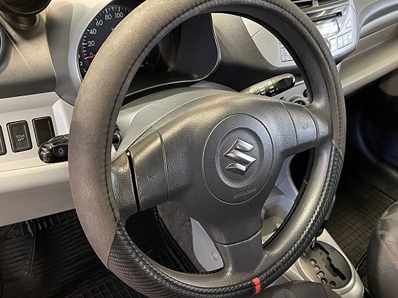 Suzuki Alto 11 of 13