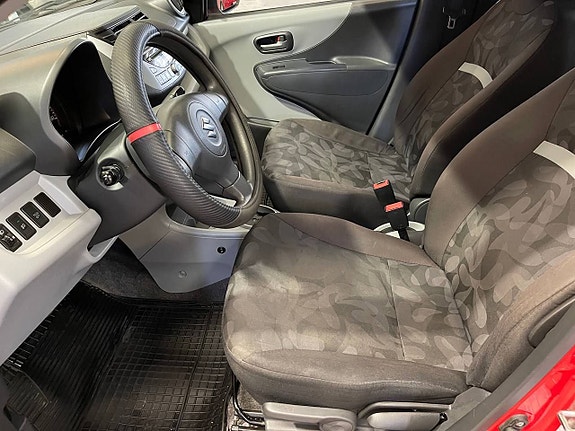Suzuki Alto 6 of 13