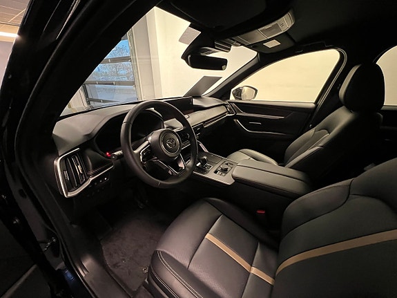 Mazda CX-80 5 of 9